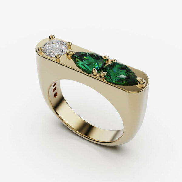 sweet 2 amerald diamond ring - Image 2