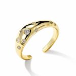 A ring that can be combined