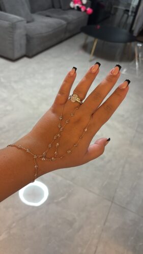 Forever handchain woman photo review