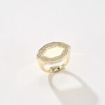 Pinky ring
